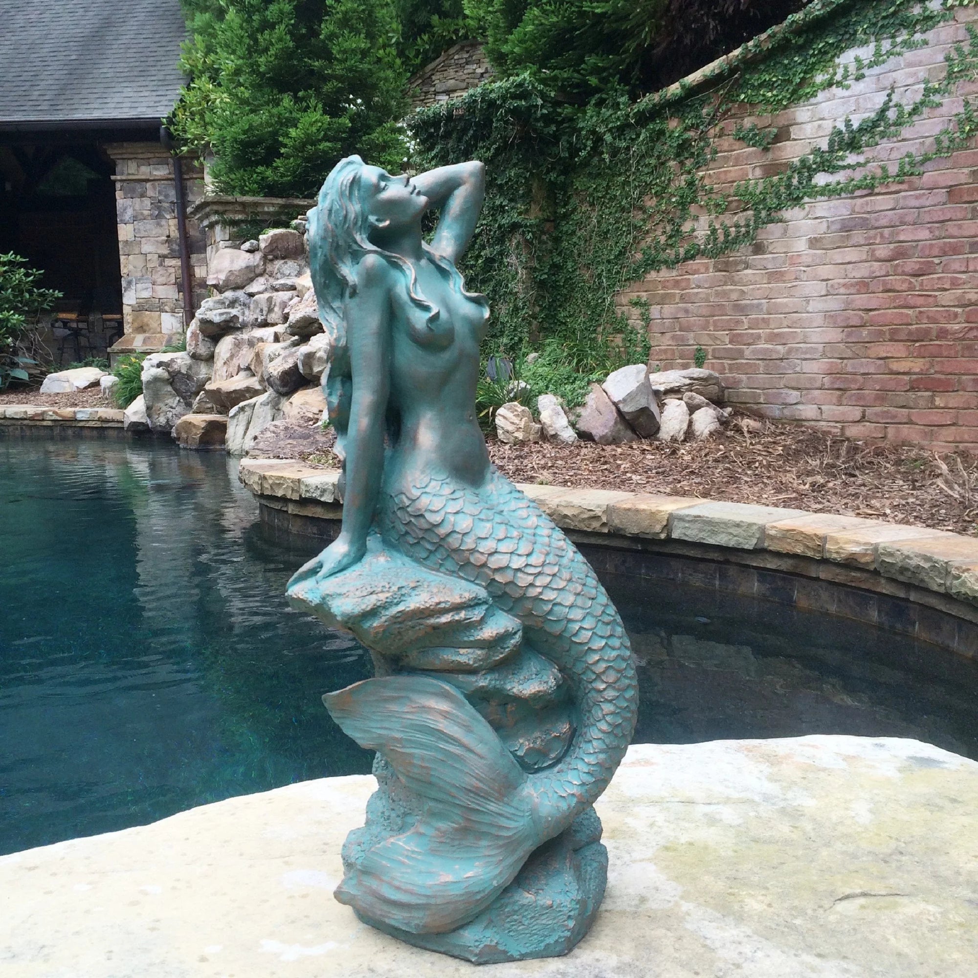 Giant Mermaid Sitting on Coastal Rock Garden Statue L419397
