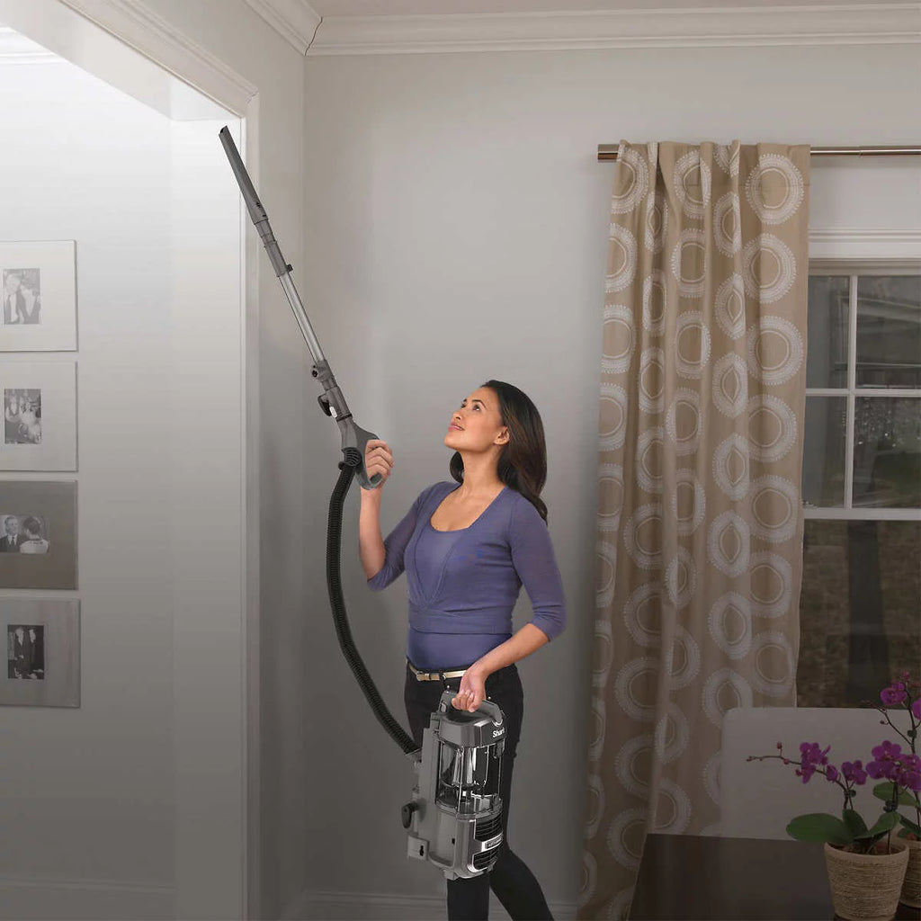 Upright Vacuum with Lift-Away X49411