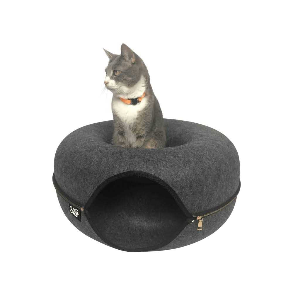 Cat Hideaway Cave H9809