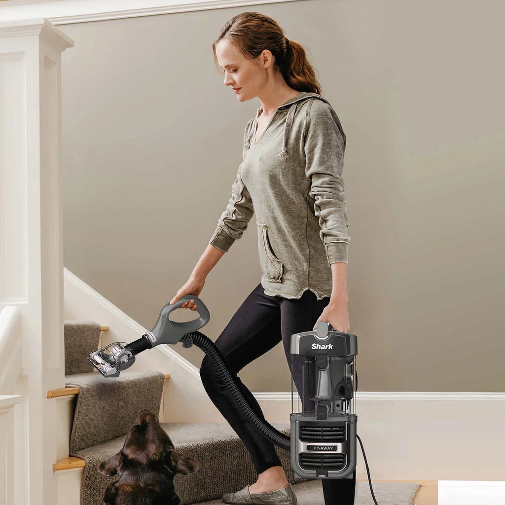 Upright Vacuum with Lift-Away X49411