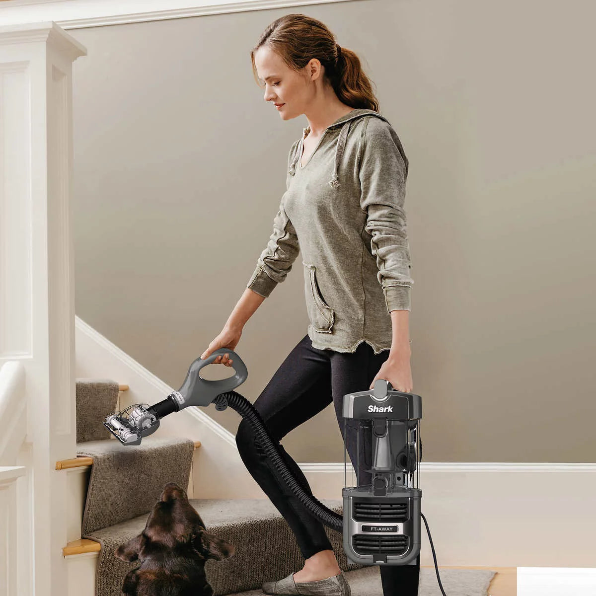 Upright Vacuum with Lift-Away X49411