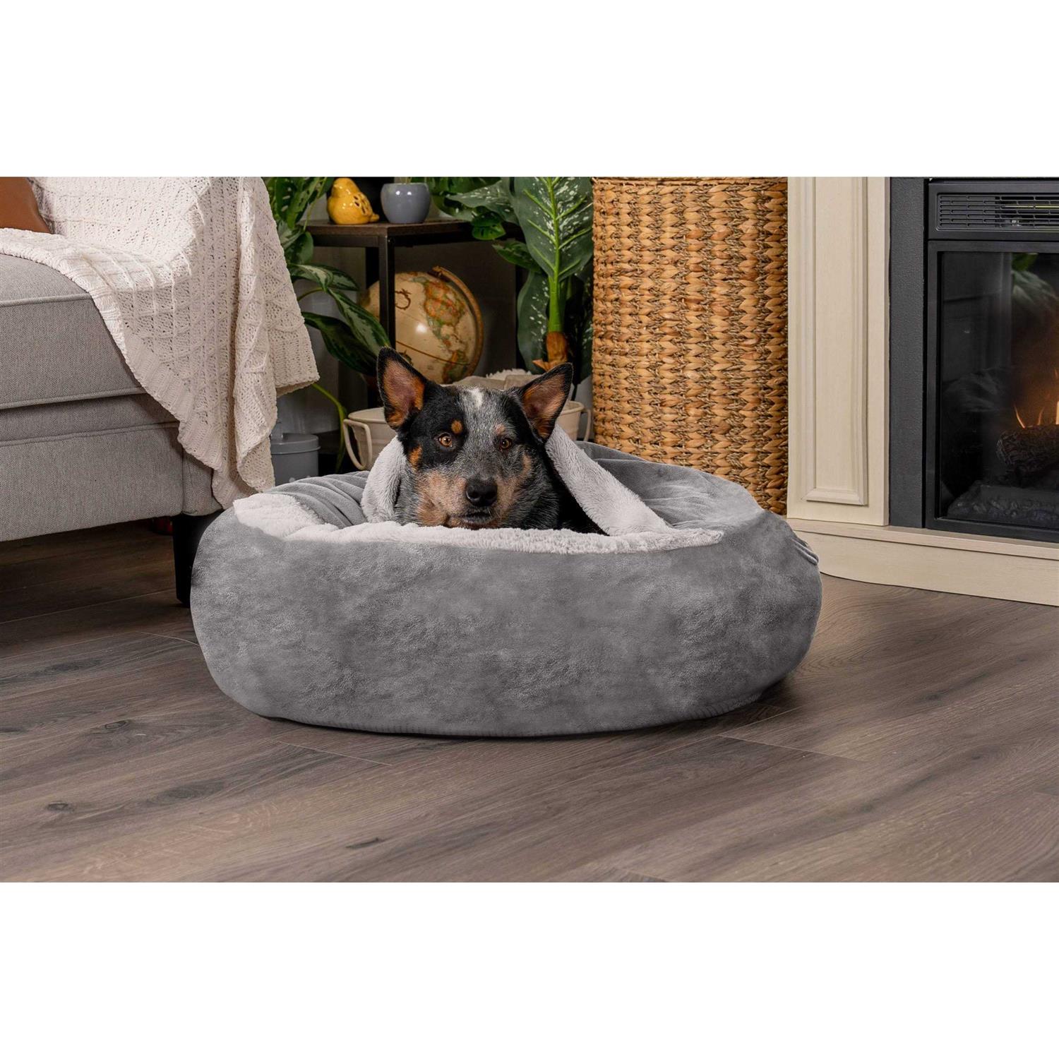 Faux Fur Hooded Donut Bed F525