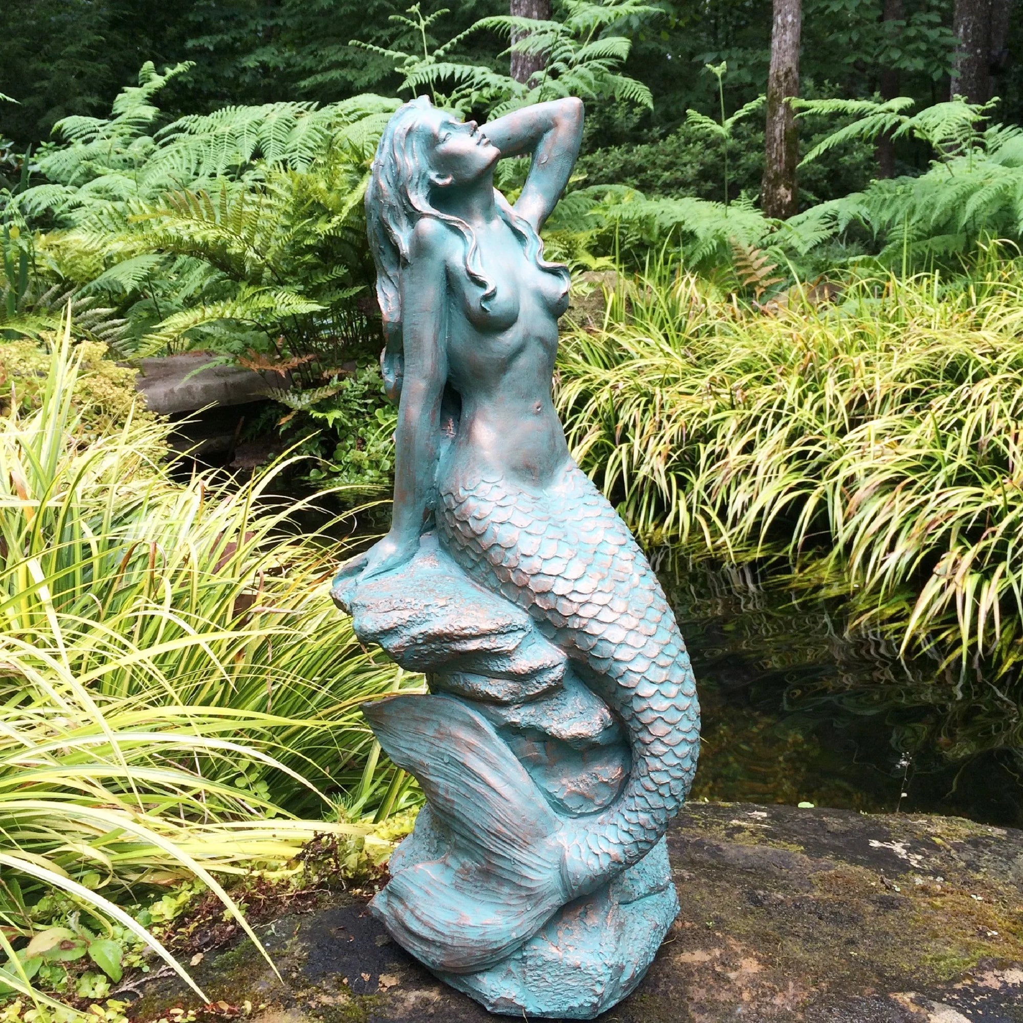 Giant Mermaid Sitting on Coastal Rock Garden Statue L419397