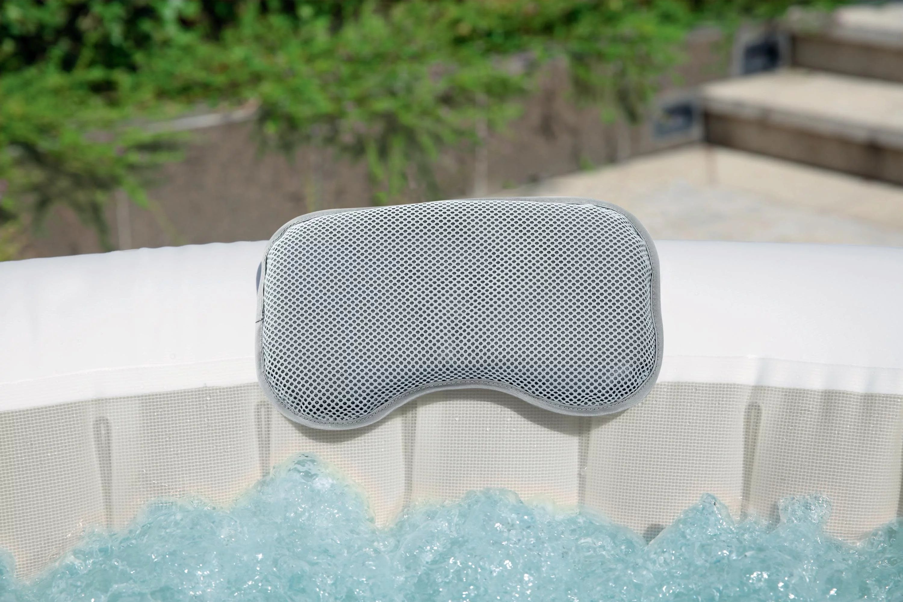 Inflatable Hot Tub with LED Lights, 104°F Max V751546