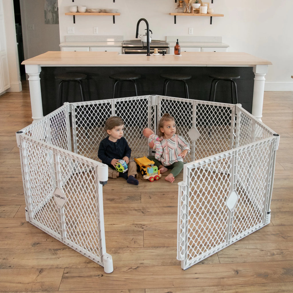 Baby Play Yard, Gray Plastic O533553
