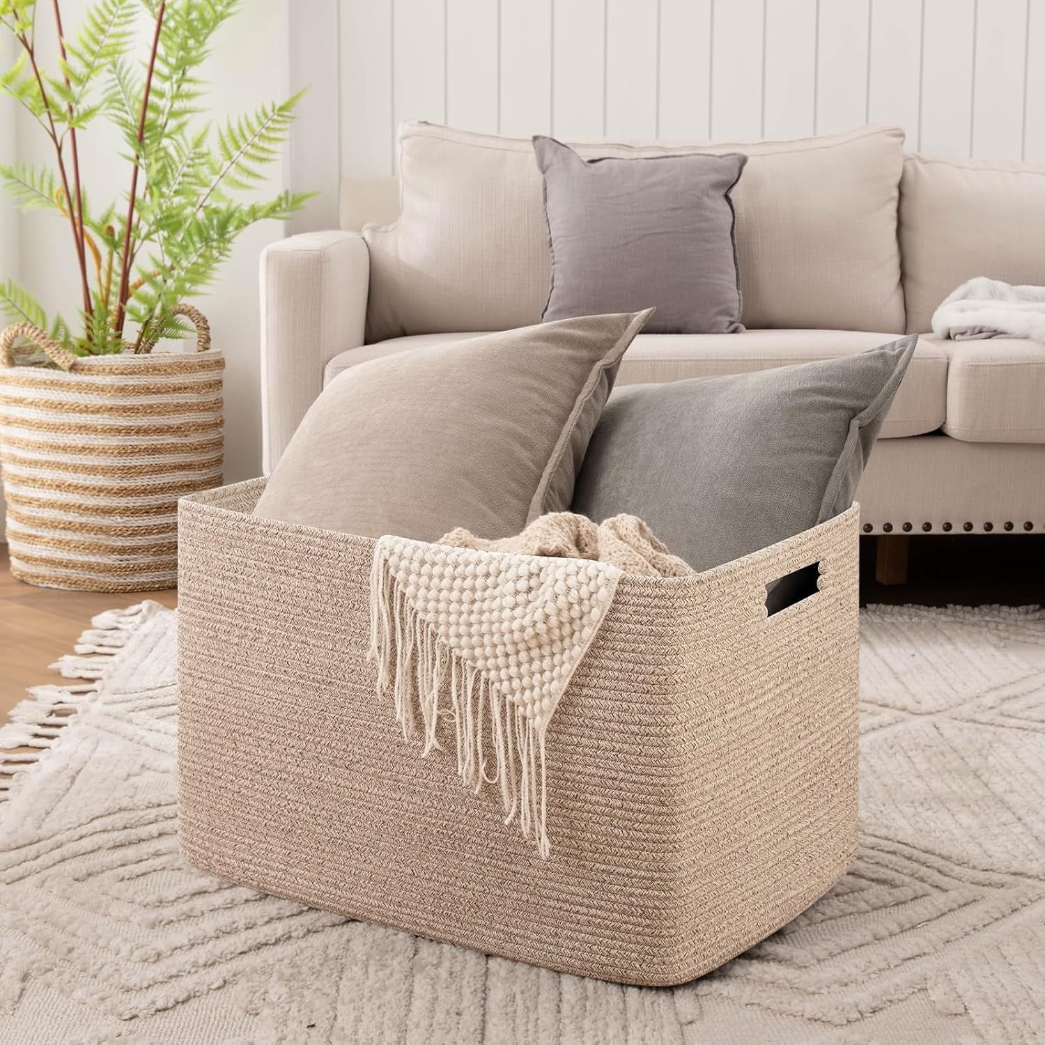 Cotton Rope Storage Basket, Oversized Blanket Basket, 25 x 17 x 16 Inches, White M581557