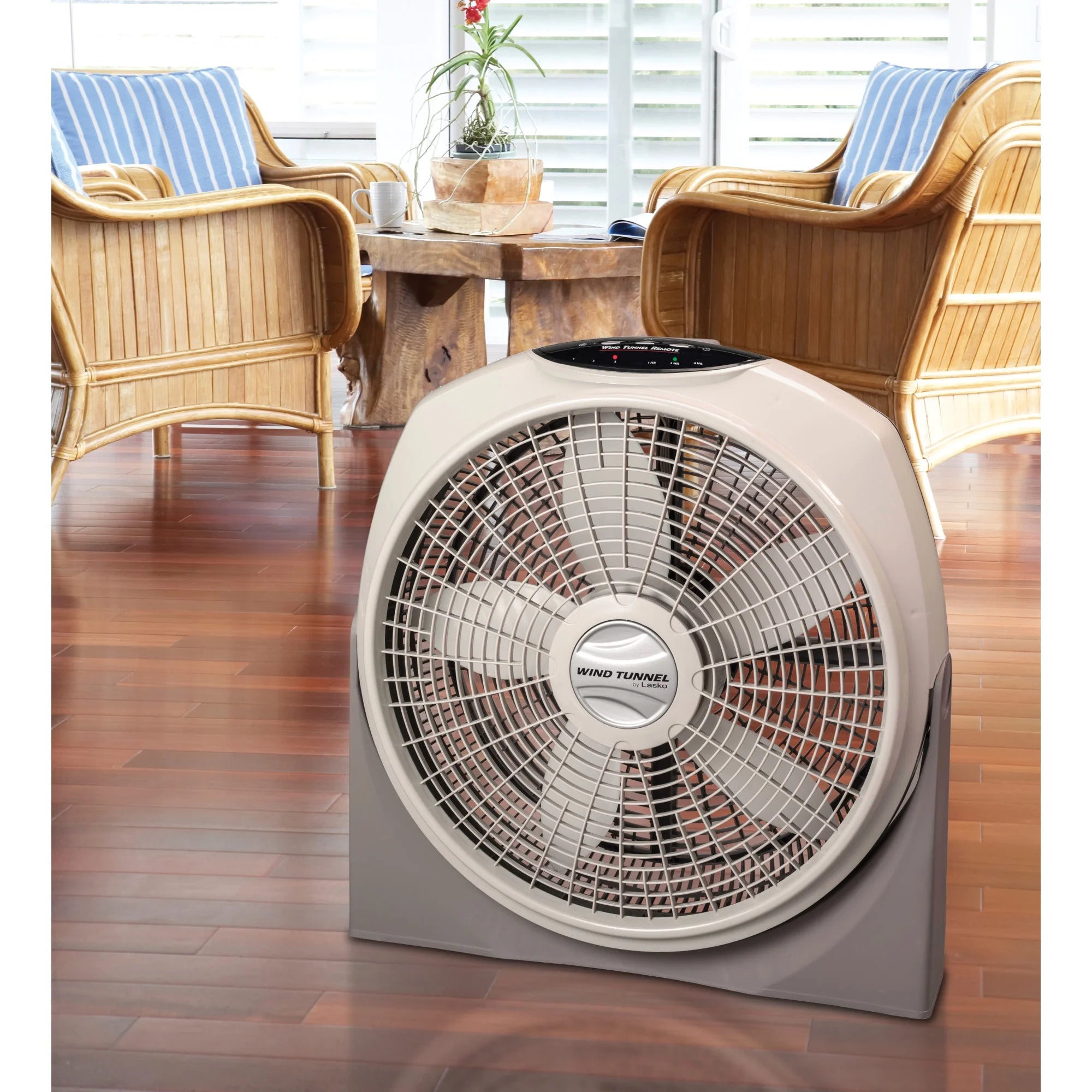 20" 3-Speed Floor Fan with Remote Control, Gray B780