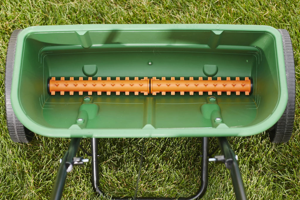 Classic Drop Spreader R44430