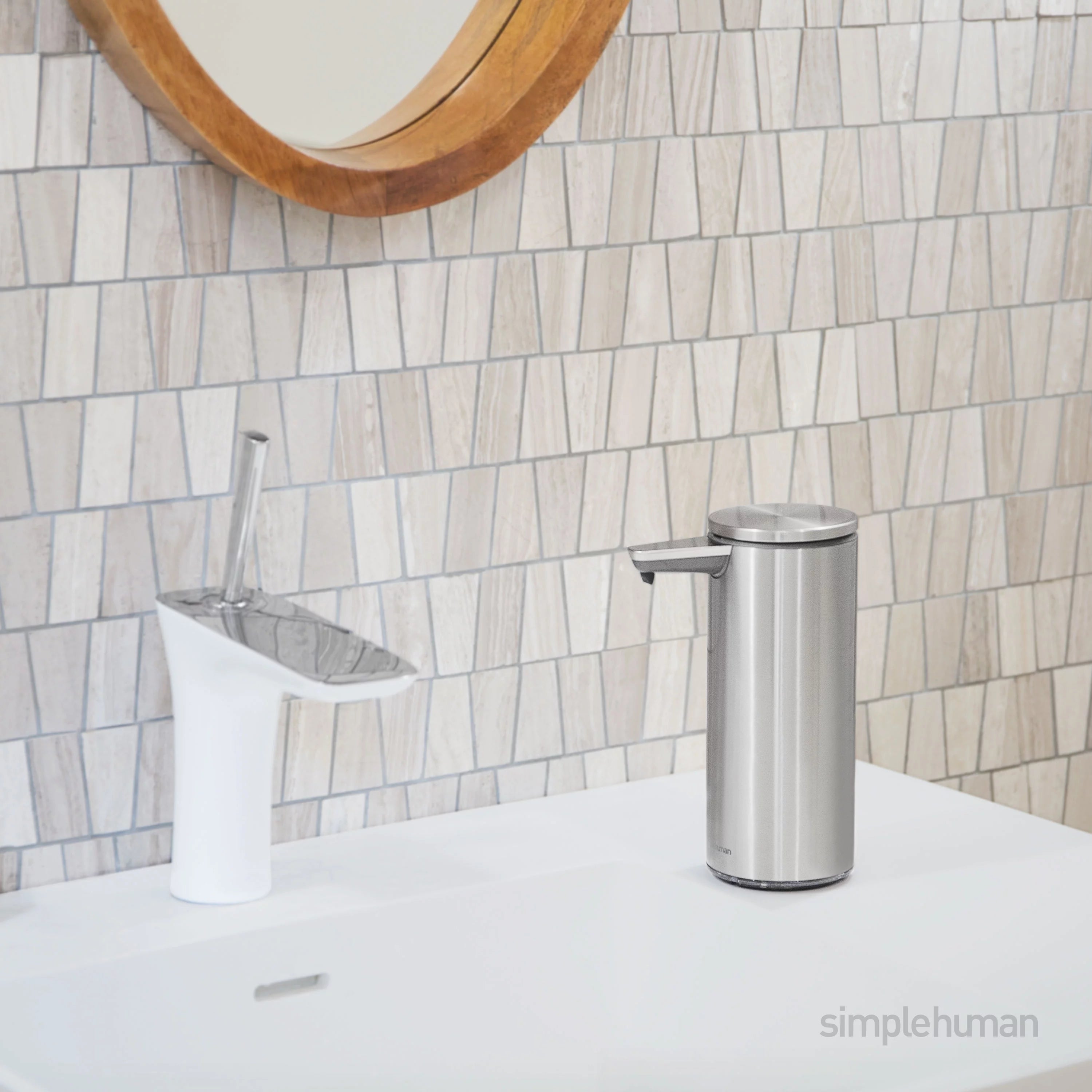 Touch-Free Automatic Rechargeable Sensor Liquid Soap Dispenser Z871