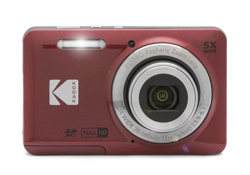 Digital Camera with 128GB Memory Card and Case B7716