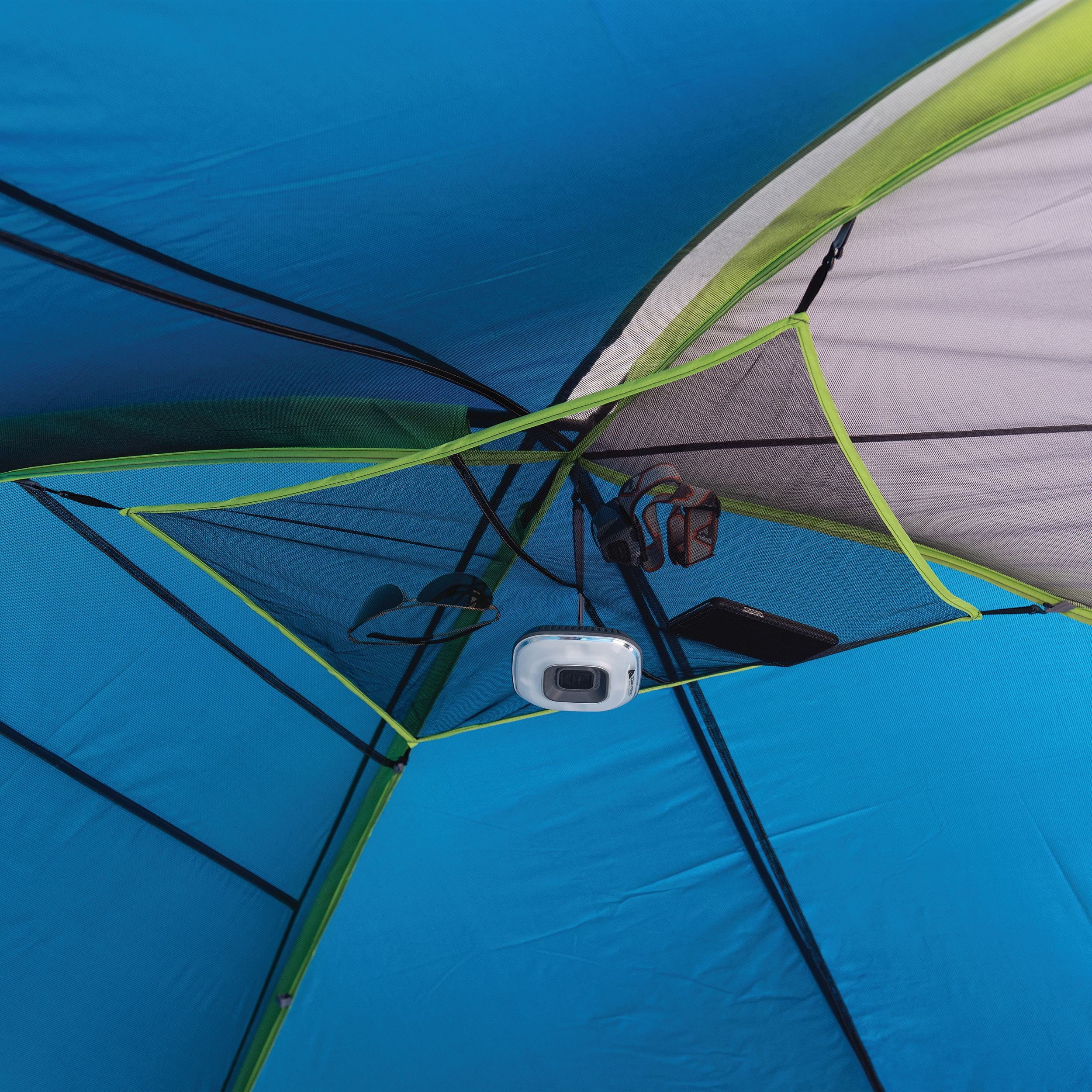 10-Person Dome Tent with Screen Porch J205