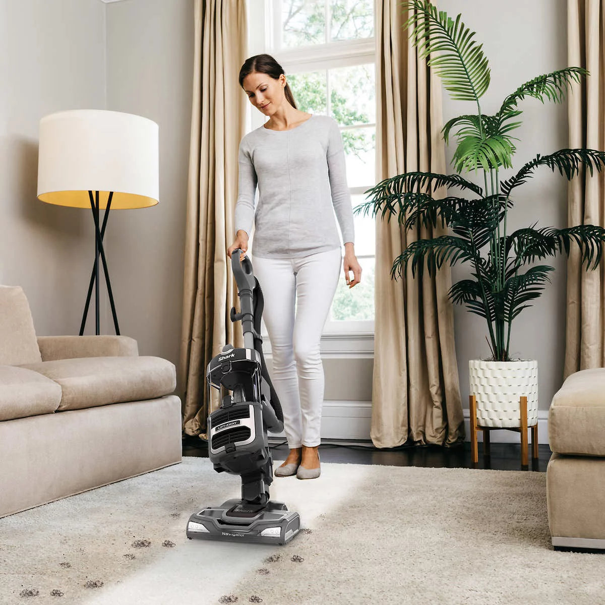 Upright Vacuum with Lift-Away X49411