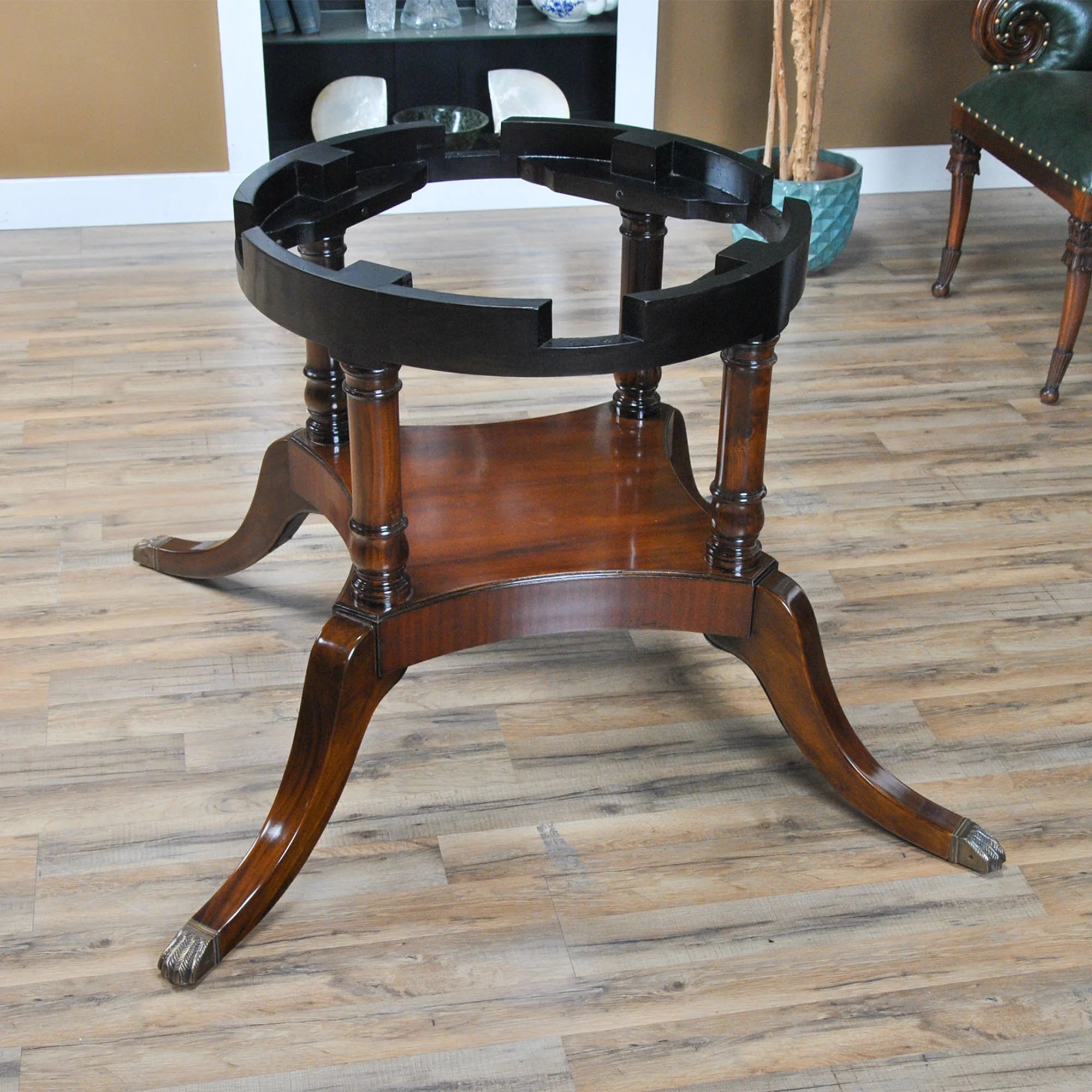 60 inch Round Dining Table Z1555