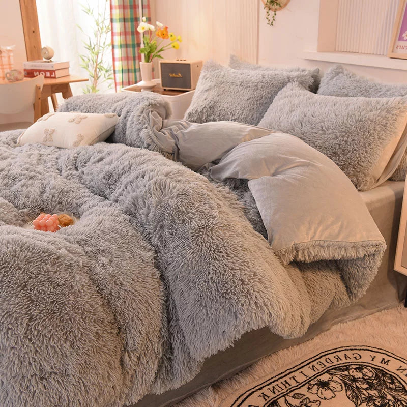 Shaggy Faux Fur Duvet Cover Set with 2 Pillowcases, Full Size E3167