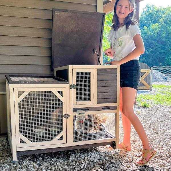 Large Indoor Rabbit Hutch with Pull out Tray G435