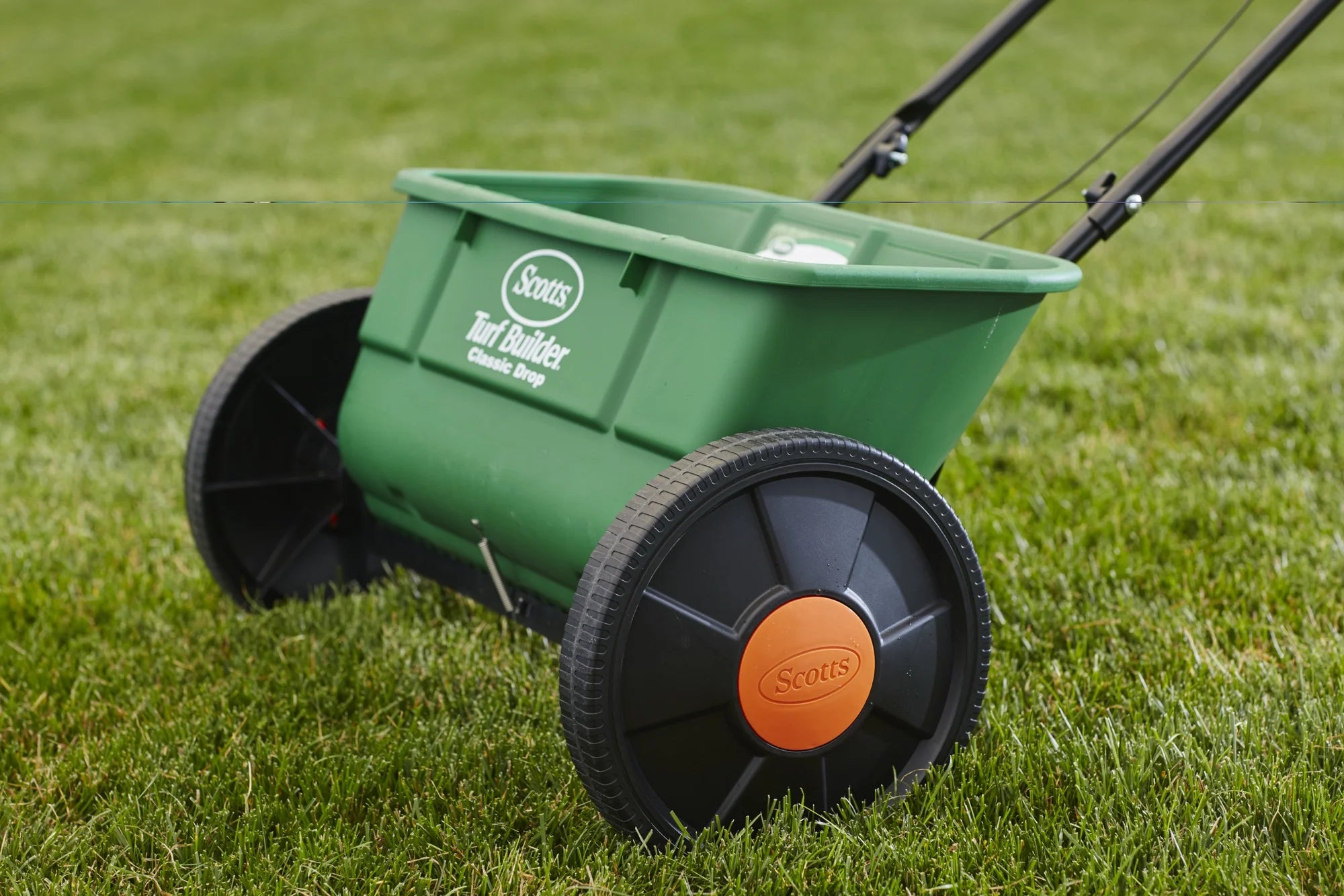Classic Drop Spreader R44430
